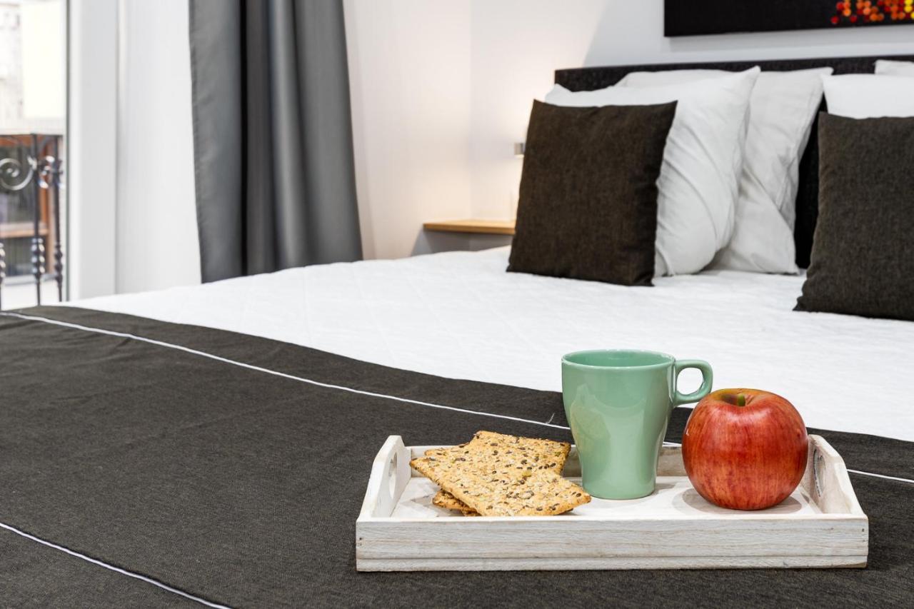 Pinzon Studios & Penthouse Аликанте Екстериор снимка