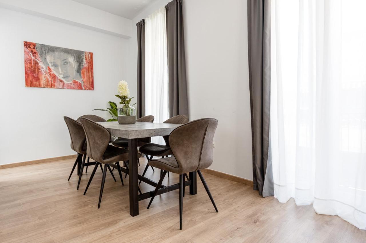 Pinzon Studios & Penthouse Аликанте Екстериор снимка