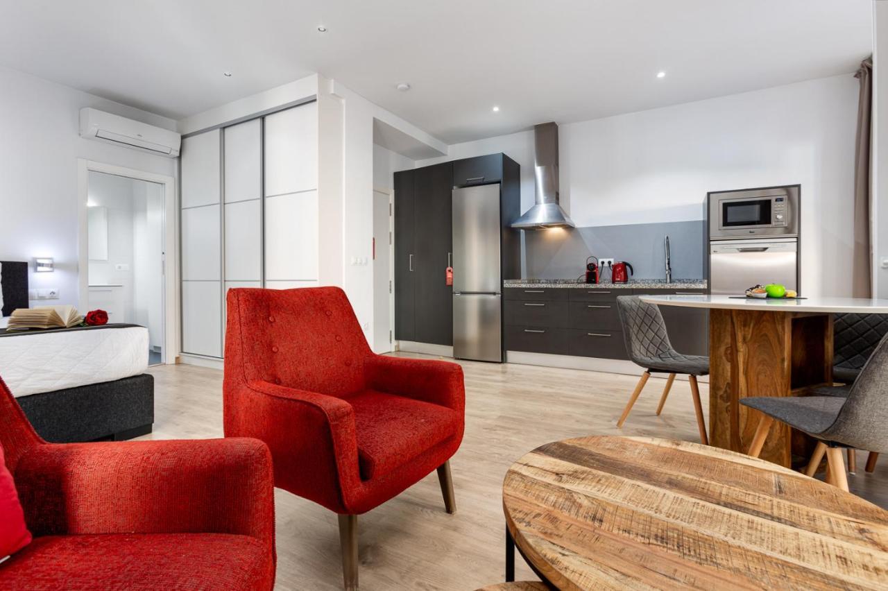Pinzon Studios & Penthouse Аликанте Екстериор снимка