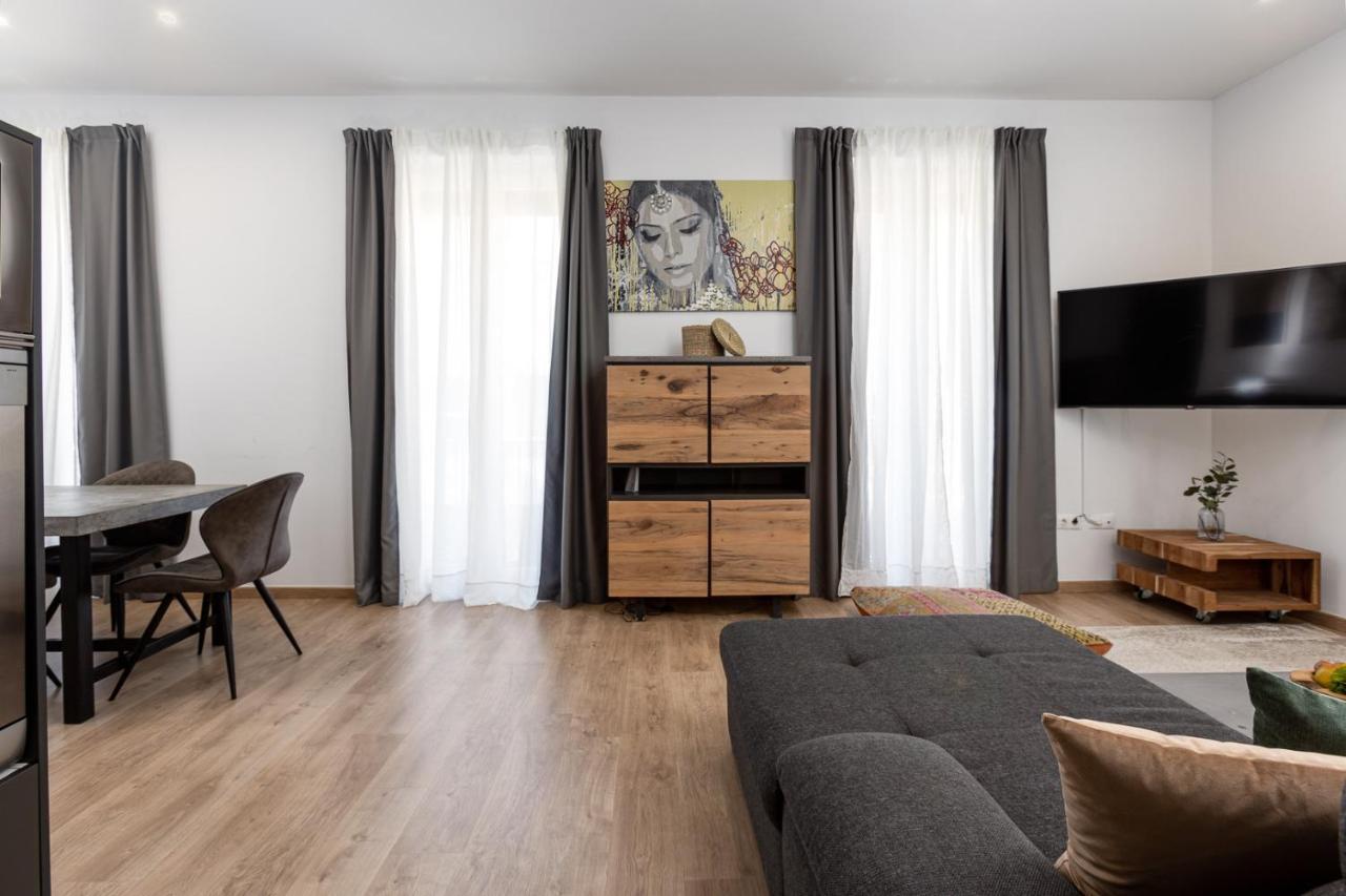 Pinzon Studios & Penthouse Аликанте Екстериор снимка