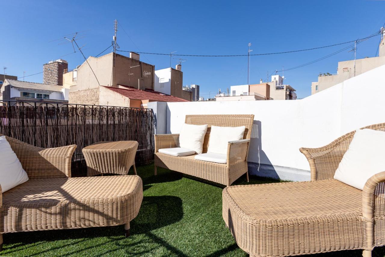 Pinzon Studios & Penthouse Аликанте Екстериор снимка