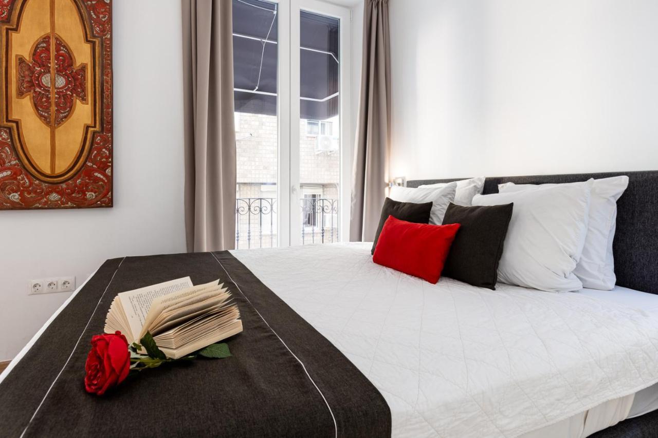 Pinzon Studios & Penthouse Аликанте Екстериор снимка