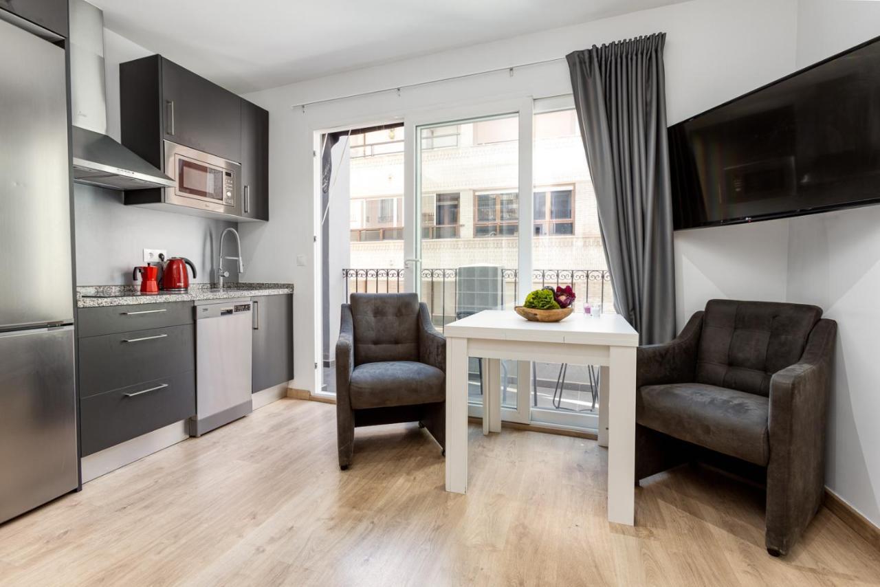 Pinzon Studios & Penthouse Аликанте Екстериор снимка