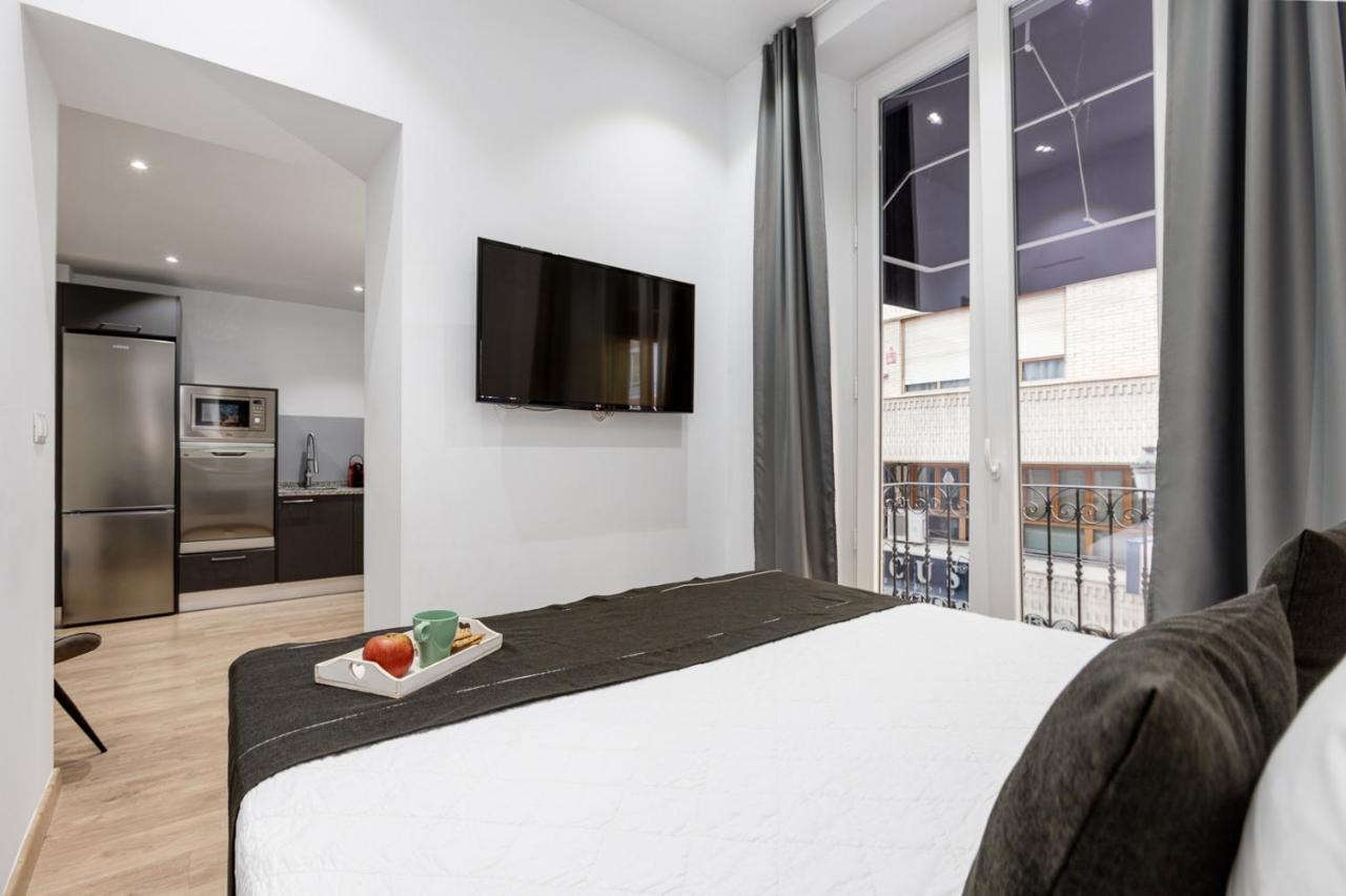 Pinzon Studios & Penthouse Аликанте Екстериор снимка