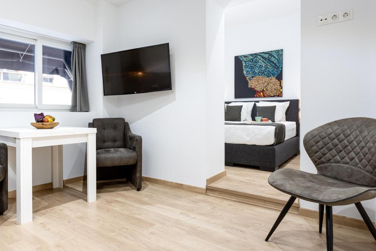 Pinzon Studios & Penthouse Аликанте Екстериор снимка