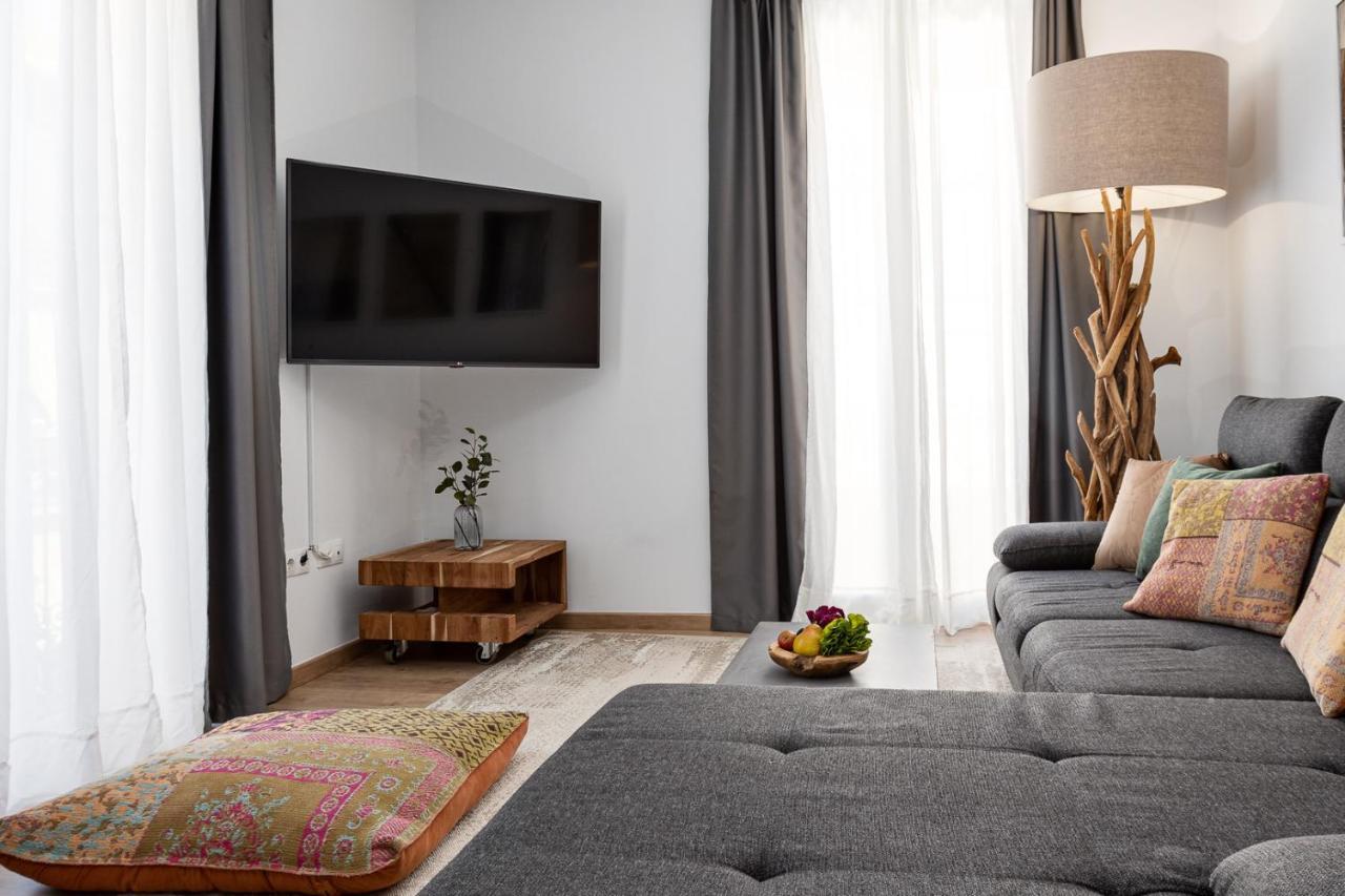 Pinzon Studios & Penthouse Аликанте Екстериор снимка
