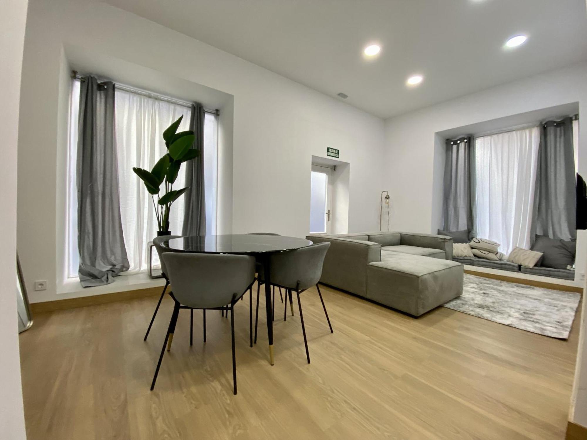 Pinzon Studios & Penthouse Аликанте Екстериор снимка
